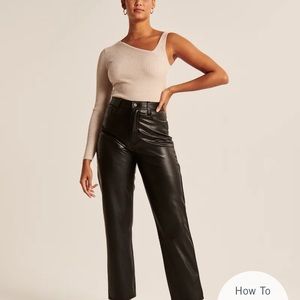 NWT Abercrombie curve love vegan leather straight ankle